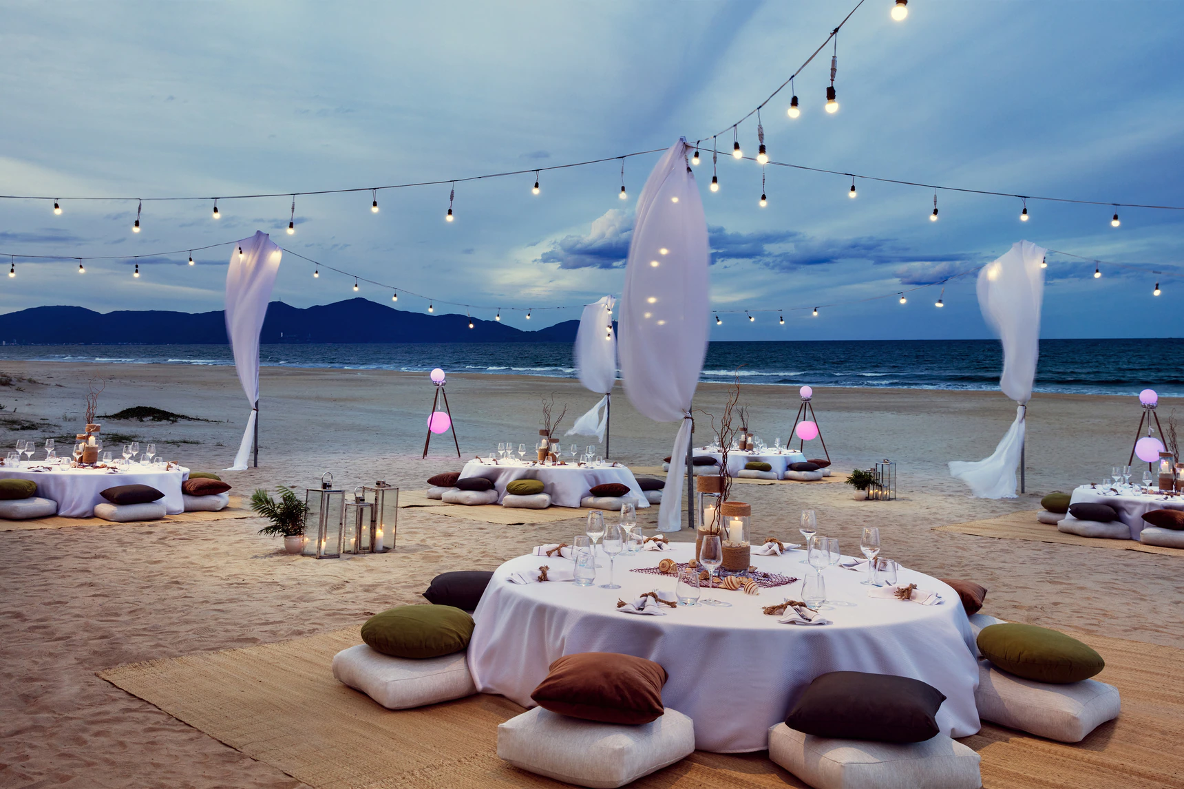 Destination weddings for 100 guests
