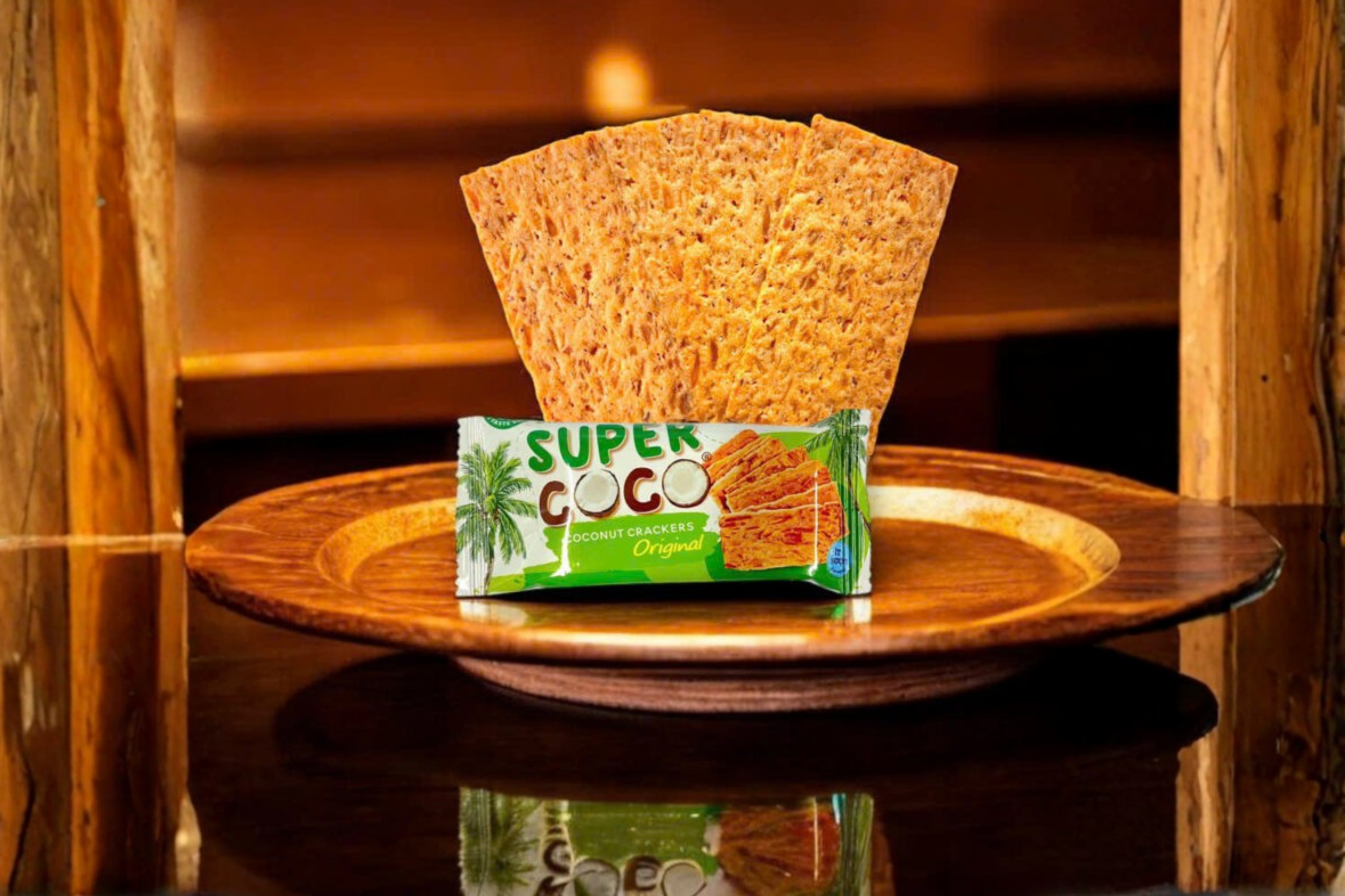 Da Nang Wedding Favor - Traditional Vietnamese crunchy coconut crackers (Banh Dua Nuong) as wedding snacks.